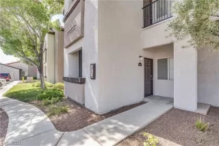 Photo #1: 2297342 Listing 