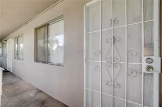 Photo #1: 2297436 Listing 