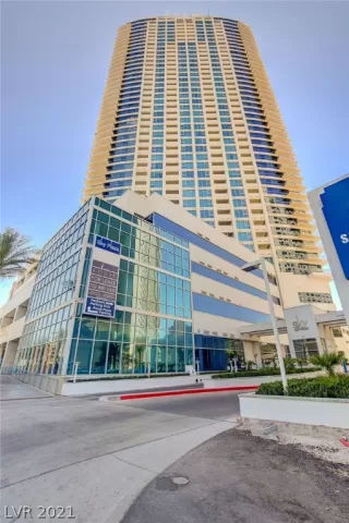 Photo #1: 2297451 Listing