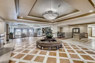 Photo #2: 2297513 Listing