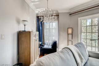 Photo #6: 2297513 Listing