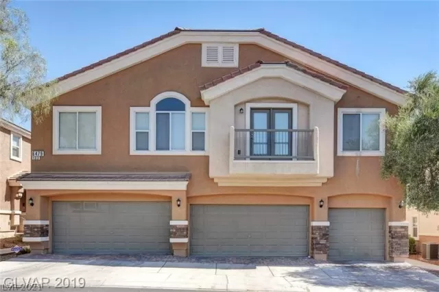 MLS: 2297528 Condo For Sale