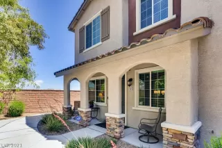 Photo #1: 2297535 Listing