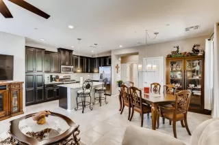 Photo #2: 2297535 Listing