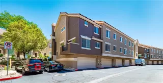 Photo #5: 2297549 Listing