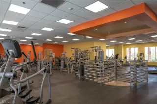 Photo #1: 2297555 Listing