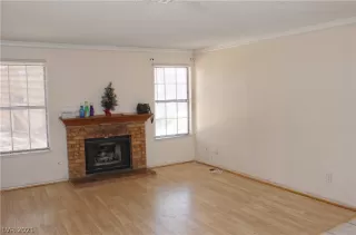 Photo #2: 2297574 Listing 