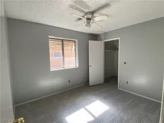 Photo #4: 2297610 Listing