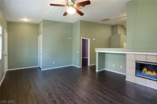 Photo #2: 2297614 Listing