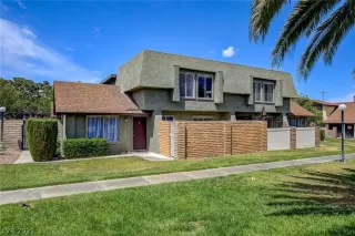 Photo #1: 2297727 Listing 