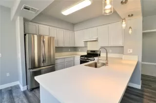 Photo #2: 2297752 Listing 