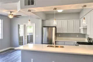 Photo #3: 2297752 Listing 