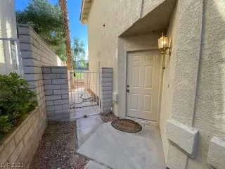 Photo #2: 2297769 Listing 