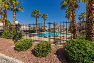 Photo #1: 2297789 Listing