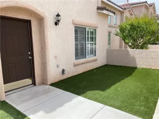 Photo #4: 2297789 Listing