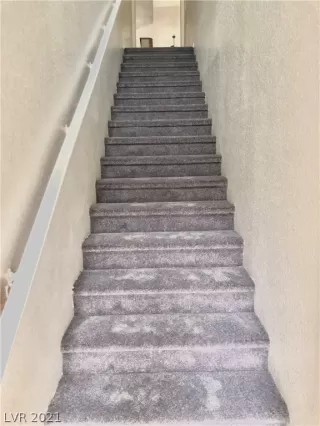 Photo #3: 2297832 Listing