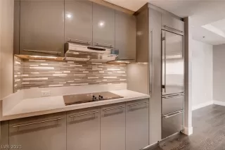 Photo #1: 2297855 Listing