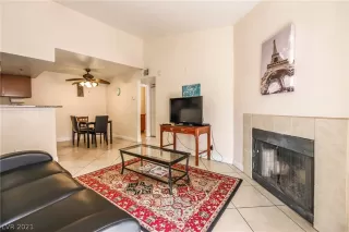 Photo #3: 2297870 Listing