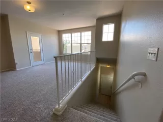 Photo #6: 2297906 Listing 