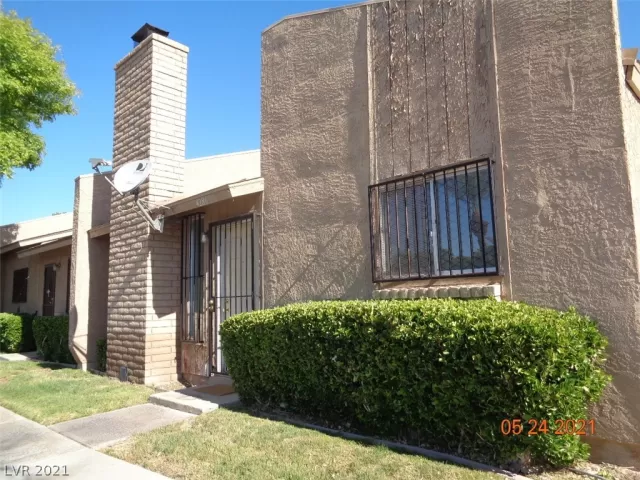 MLS: 2297939 Condo For Sale