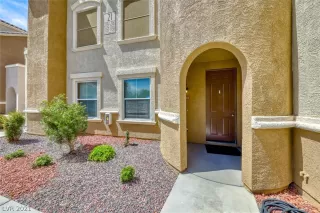 Photo #3: 2297956 Listing 