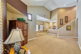 Photo #6: 2297956 Listing 