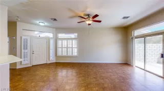 Photo #5: 2298078 Listing