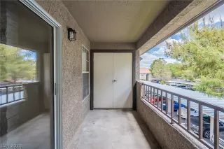 Photo #4: 2298090 Listing