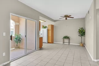 Photo #2: 2298164 Listing 