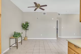 Photo #4: 2298164 Listing 