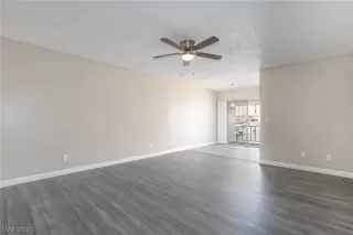 Photo #4: 2298167 Listing