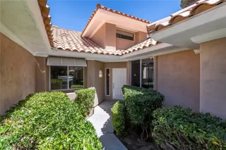 Photo #5: 2298176 Listing