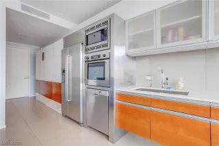 Photo #2: 2298262 Listing