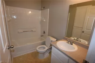 Photo #3: 2298371 Listing 