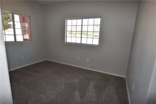 Photo #4: 2298371 Listing 