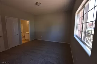 Photo #5: 2298371 Listing 