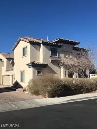 Photo #1: 2298408 Listing