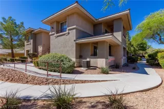 Photo #2: 2298410 Listing 