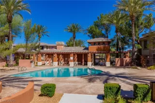 Photo #4: 2298410 Listing 