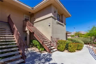 Photo #5: 2298410 Listing 