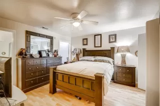 Photo #4: 2298436 Listing 