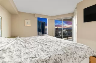 Photo #3: 2298449 Listing 