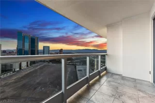 Photo #6: 2298449 Listing 