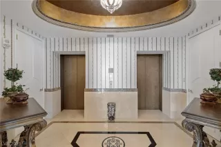 Photo #1: 2298457 Listing