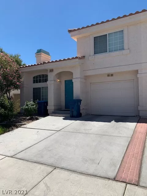 MLS: 2298467 Condo For Sale