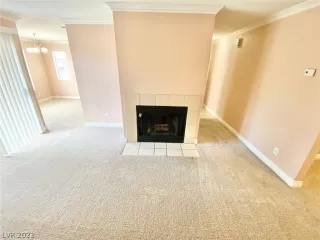 Photo #2: 2298483 Listing