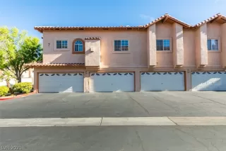 Photo #2: 2298537 Listing 