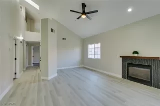 Photo #5: 2298537 Listing 