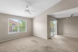 Photo #3: 2298592 Listing