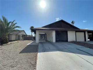 Photo #4: 2298622 Listing 